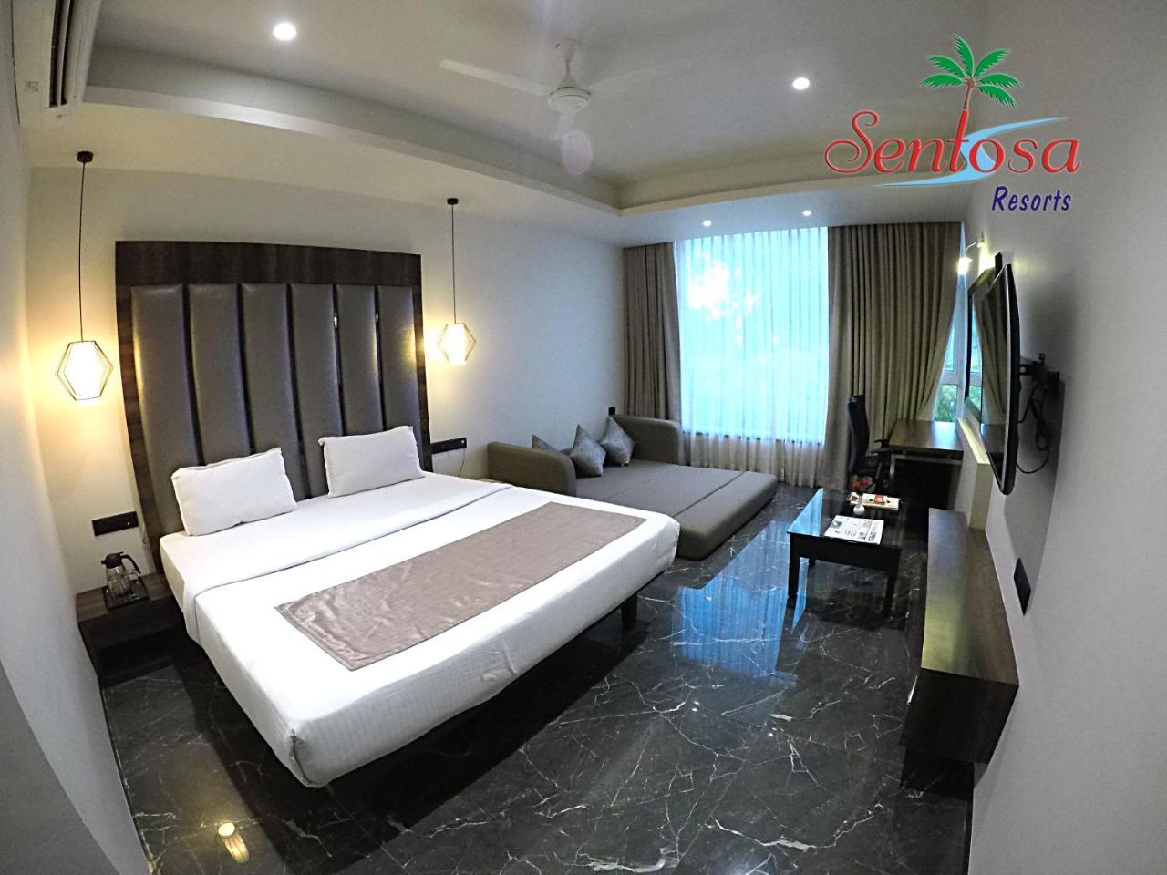 Sentosa Resorts & Water Park Chinchvad Екстериор снимка